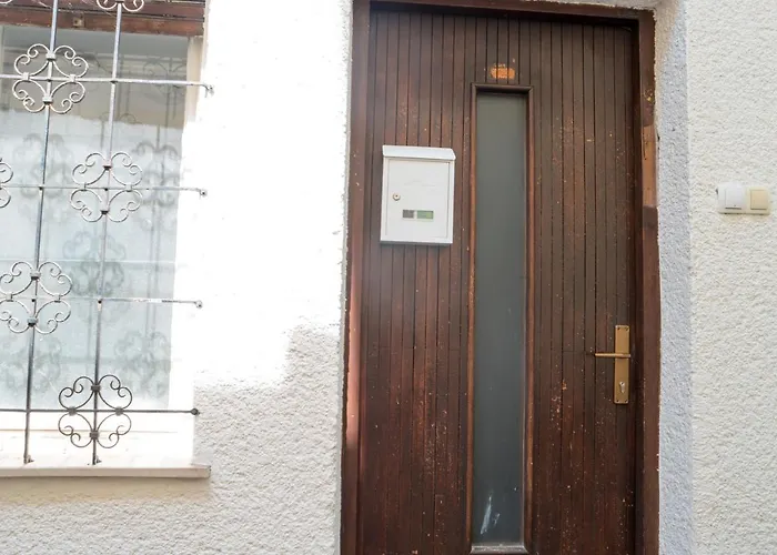 Arto Castle View Apartma *